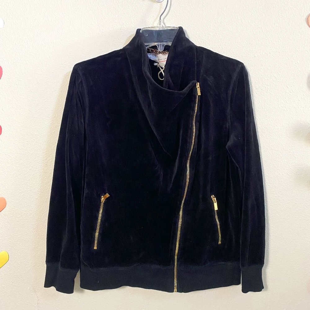 Vince Camuto Black velvet/velour motorcycle jacket size :small but fits medium